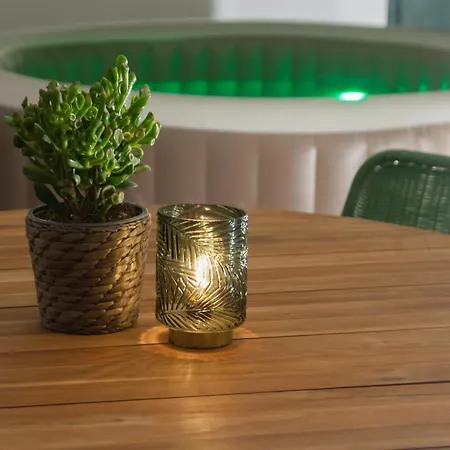 Velvet - Luxury Apartment